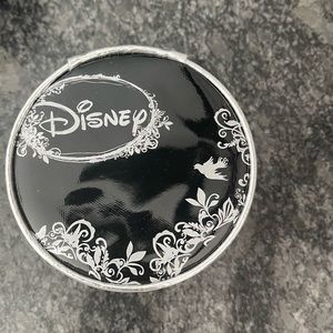 Snow White crystal watch